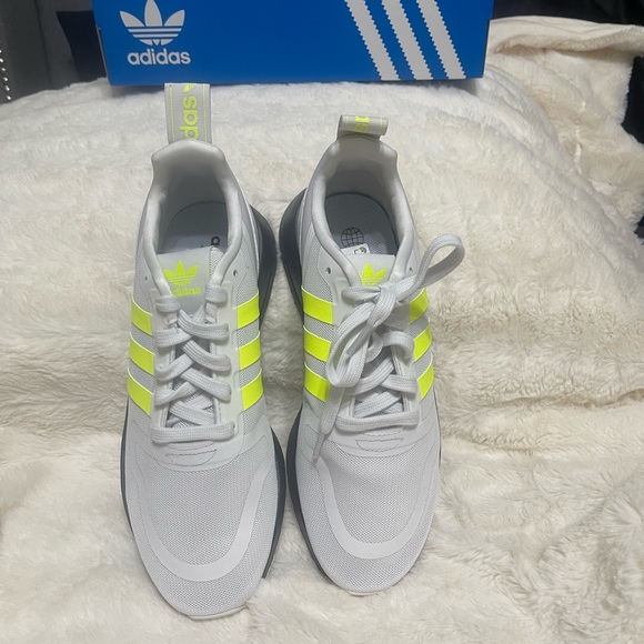 Adidas Multix J Youth 6.5 - Picture 5 of 6